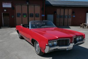 Oldsmobile Delta 88 Convertible –69