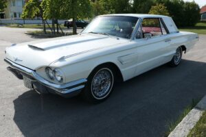 Ford Thunderbird Hardtop / 1657kr / Mån –65