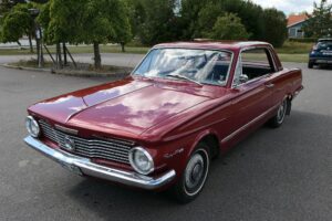 Chrysler Valiant Signet Hardtop –64