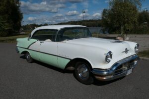 Oldsmobile 88 Hardtop –56