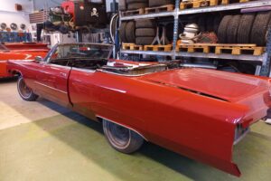 Cadillac De Ville –66