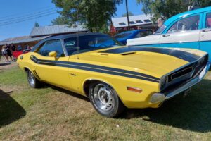 Dodge Challenger –71