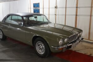 Jaguar Xj6 c 4.2 –75