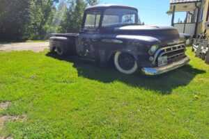 Chevrolet 3200 Stepside –57