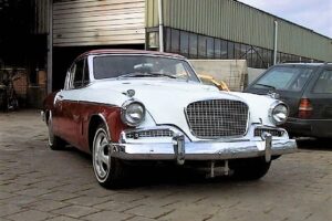 Studebaker Golden Hawk –56