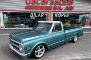 Chevrolet C10. Helrenoverad. Modern drivlina. –70