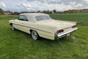 Pontiac Bonneville Convertible, Tri-Power, Bucket seat –61