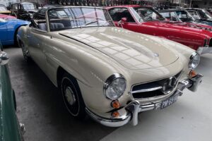 Mercedes-Benz 190SL  perfect!! –60