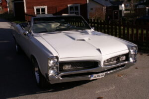 Pontiac GTO (Tempest) Cab –67