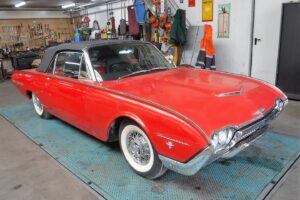 Ford Thunderbird V8 6.4Liter –62